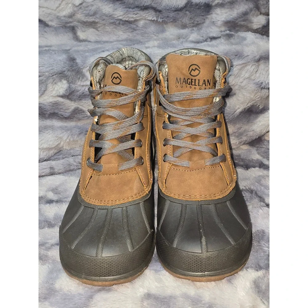 NEW Magellan Outdoors Mens All Weather Duck Boots Brown Waterproof 180472 Size 9